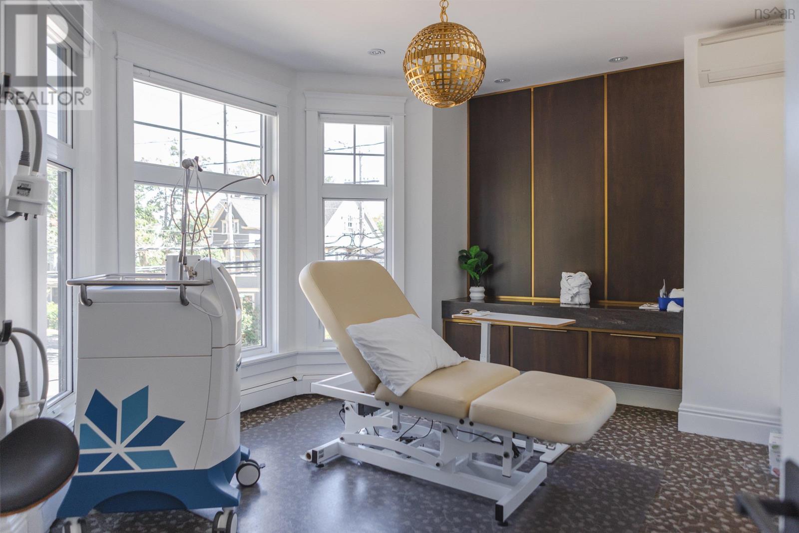 6088 Coburg Road, Halifax, Nova Scotia  B3H 1Z4 - Photo 32 - 202521020