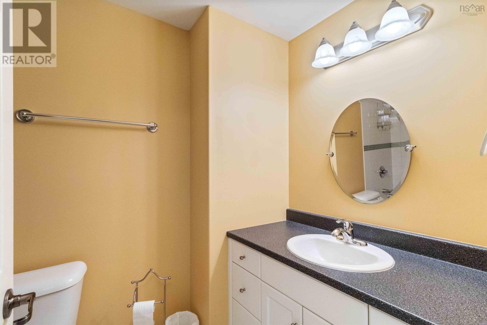 Unit 101 476 Main Street, Mahone Bay, Nova Scotia  B0J 2E0 - Photo 24 - 202521051