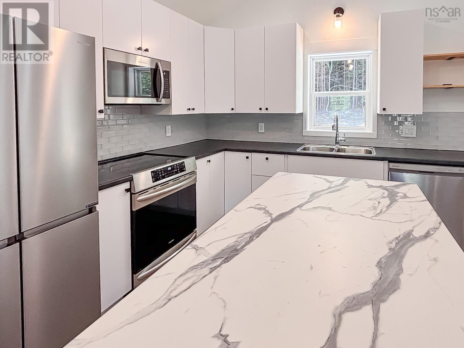 37 Raspberry Court, Italy Cross, Nova Scotia  B4V 0S5 - Photo 6 - 202521175