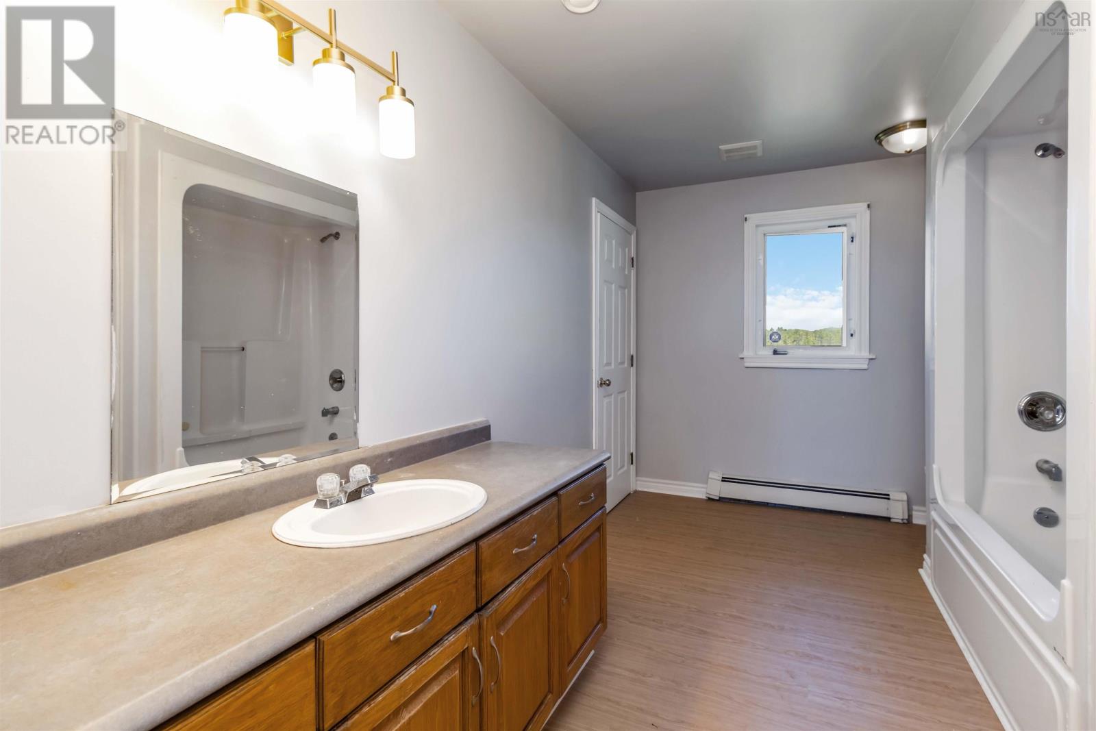 73 Sea Spray Drive, Eastern Passage, Nova Scotia  B3G 1S5 - Photo 12 - 202521363