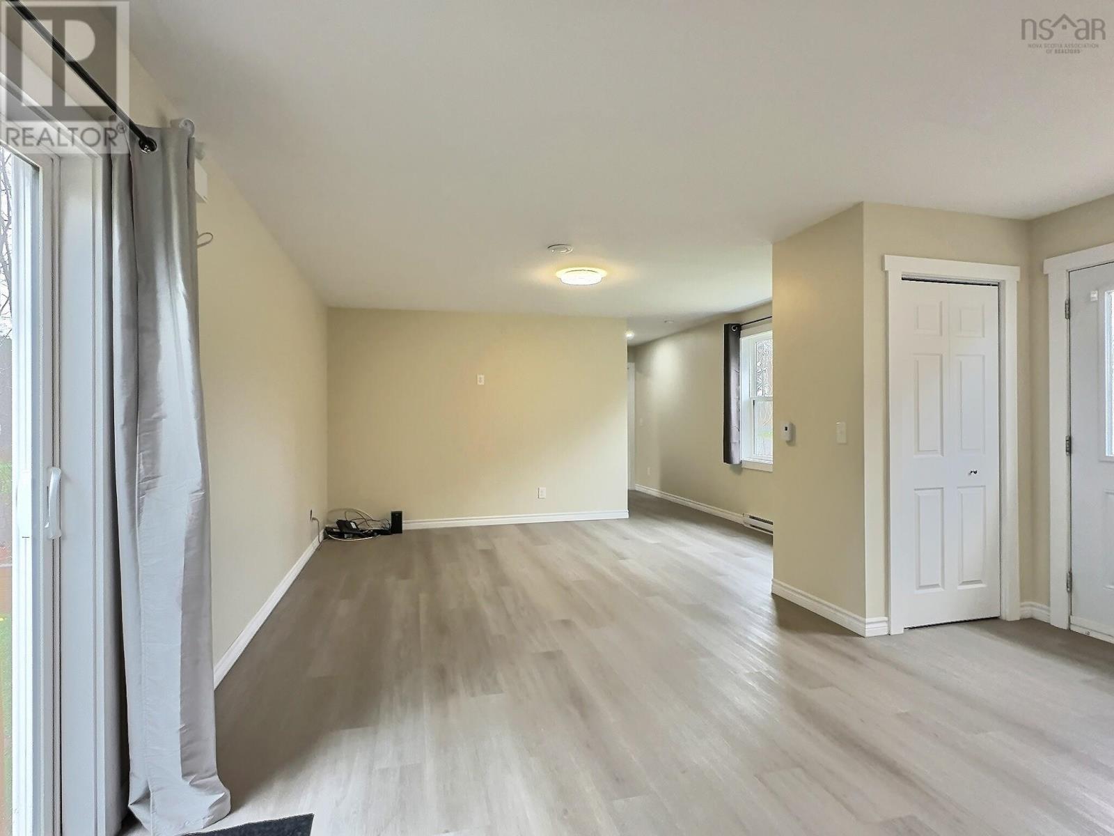 530 Sunset Avenue, Oxford, Nova Scotia  B0M 1P0 - Photo 4 - 202521435