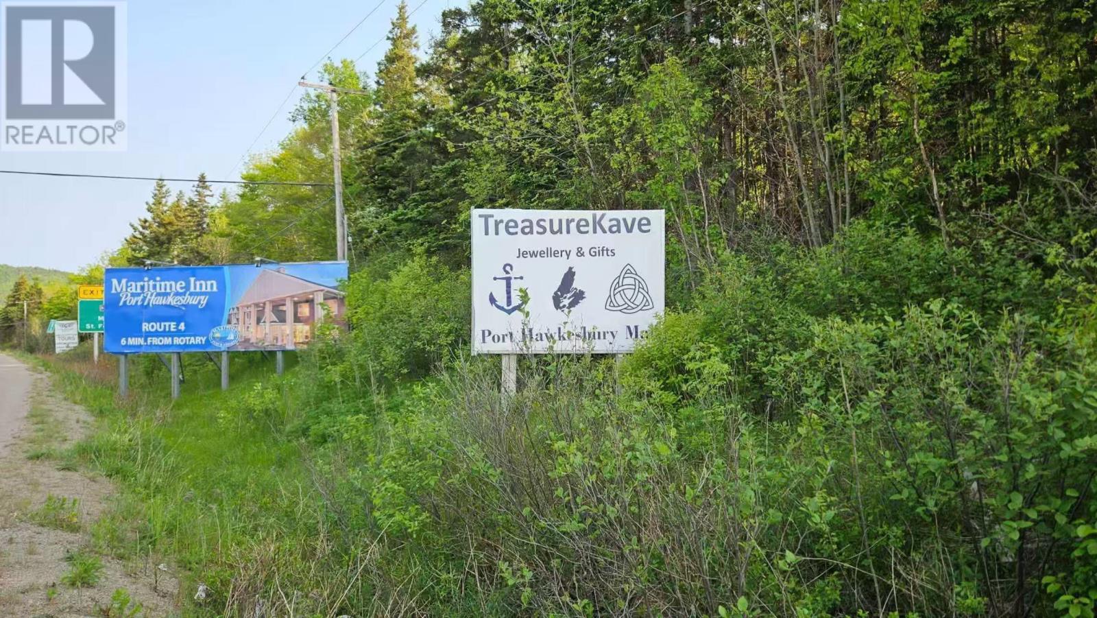 47 Paint Street, Cape Breton, Nova Scotia  B9A 3J9 - Photo 11 - 202521483