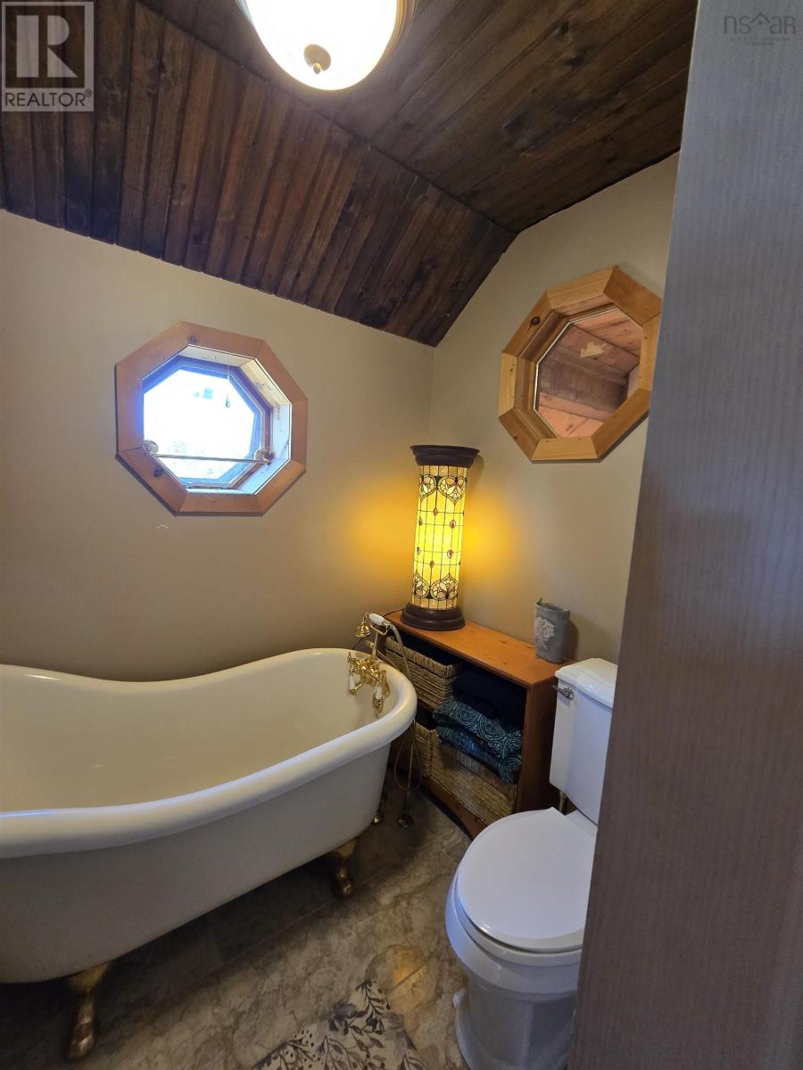 582 Highway 331, Mill Village, Nova Scotia  B0J 2H0 - Photo 32 - 202521627