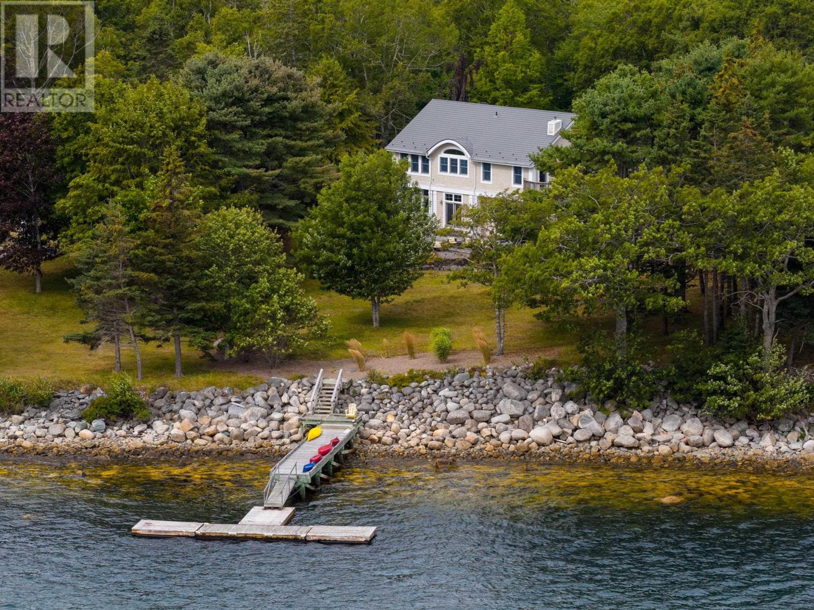 217 Borgalds Drive, chester basin, Nova Scotia