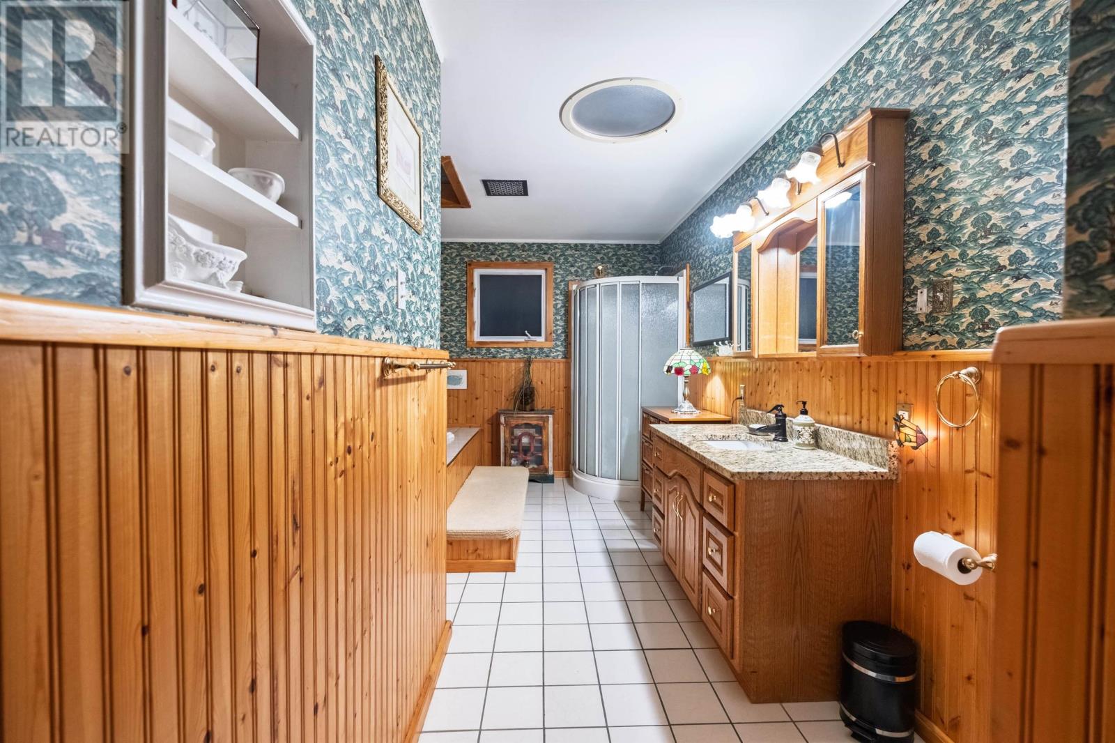 1645 St. Margaret's Bay Road, Timberlea, Nova Scotia  B3T 1B4 - Photo 24 - 202521682