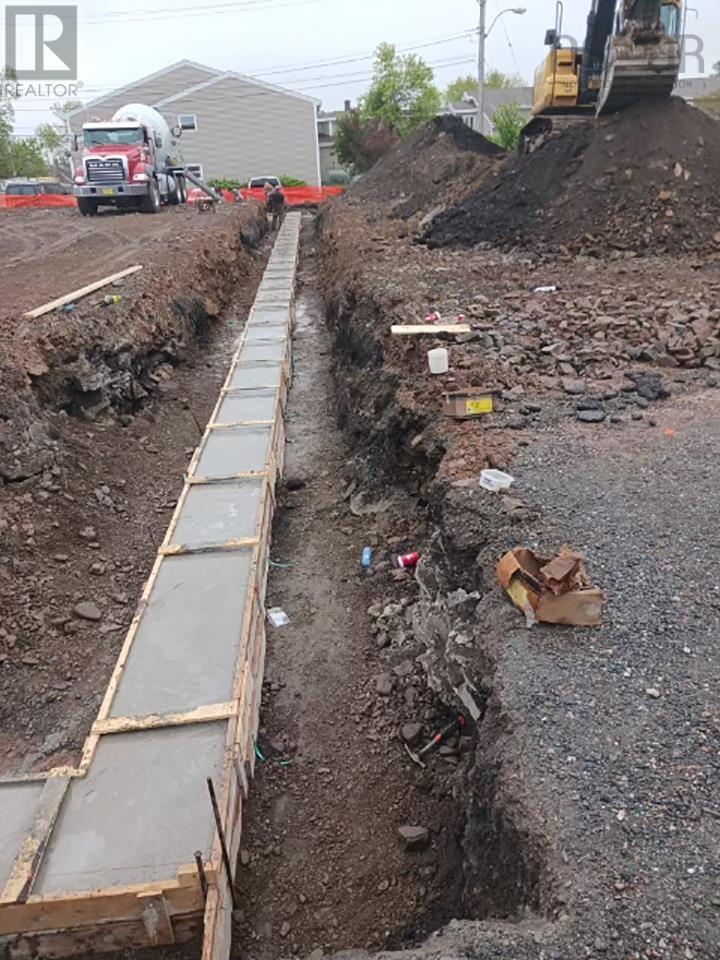 65 Minto Street, Glace Bay, Nova Scotia  B1A 5B5 - Photo 4 - 202521691