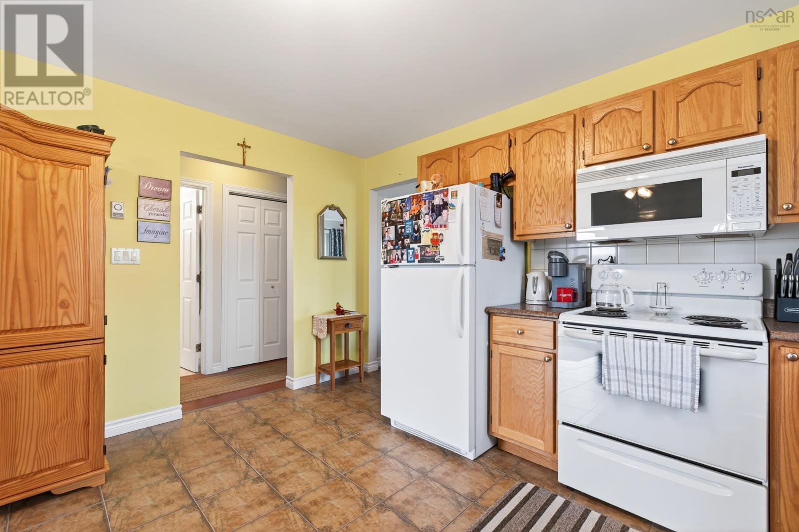 69-71-73-75 Dundee Drive, Sydney, Nova Scotia  B1P 5V2 - Photo 35 - 202521774