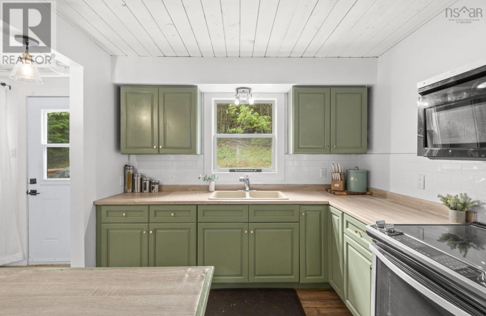 191 J Ramsey Road, Wittenburg, Nova Scotia  B0N 2J0 - Photo 11 - 202521811