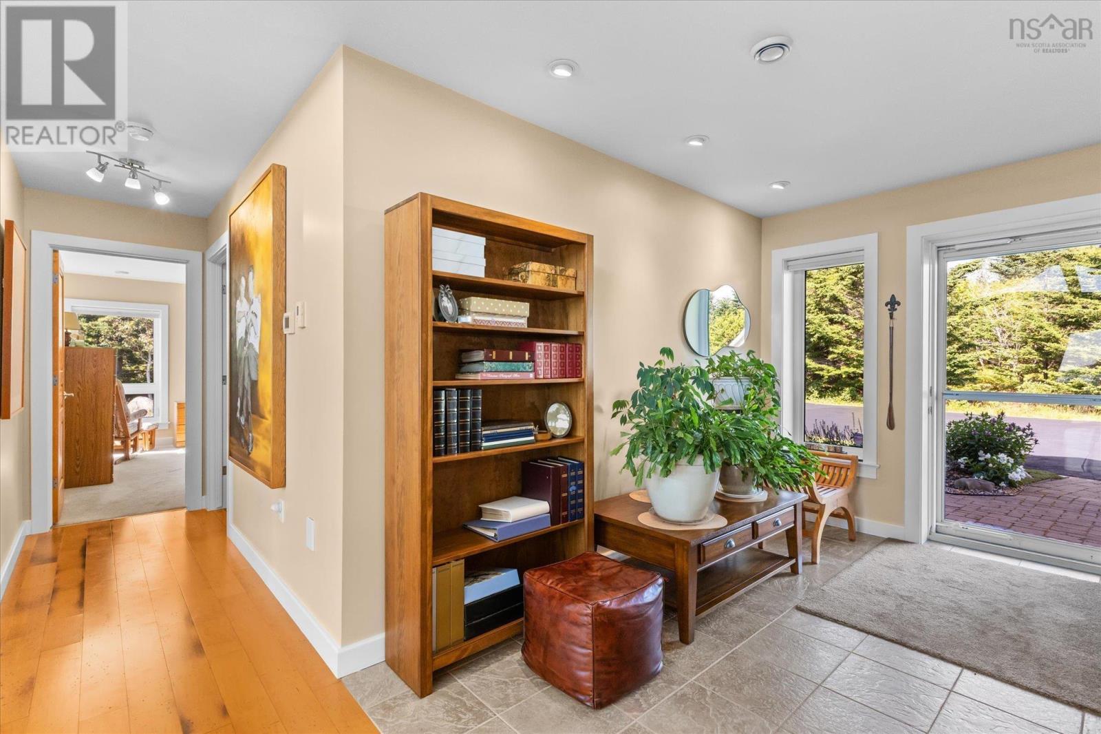 12 Partridge Lane, Lower Sandy Point, Nova Scotia  B0T 1W0 - Photo 7 - 202521854