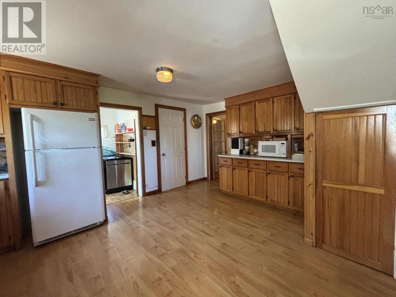 328 Patrice Road, Church Point, Nova Scotia  B0W 1M0 - Photo 6 - 202521869