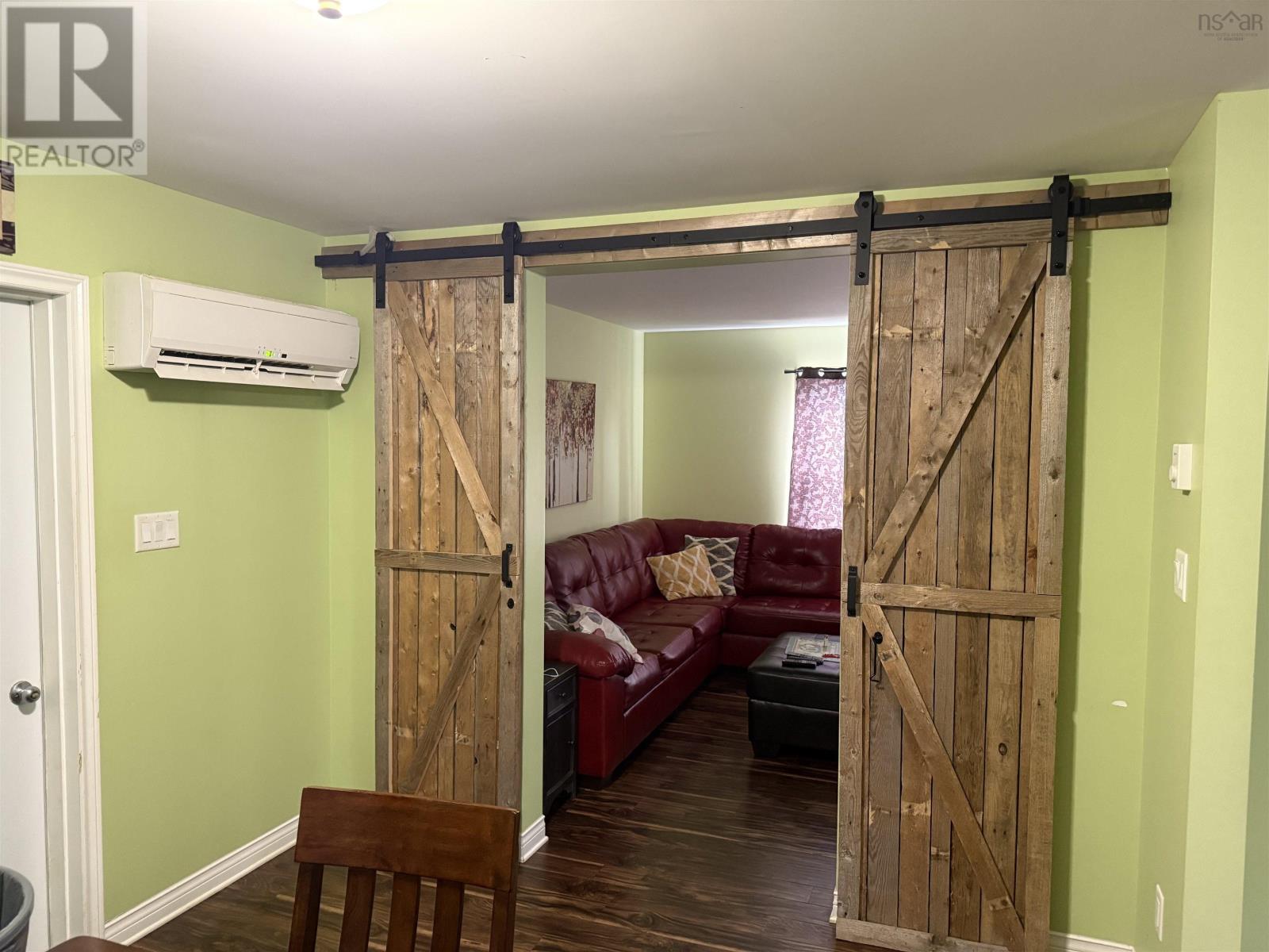 339 Hudson Street, New Waterford, Nova Scotia  B1E 3P7 - Photo 16 - 202521956