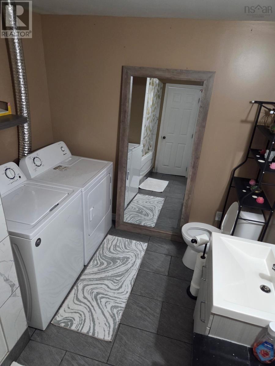 339 Hudson Street, New Waterford, Nova Scotia  B1E 3P7 - Photo 47 - 202521956