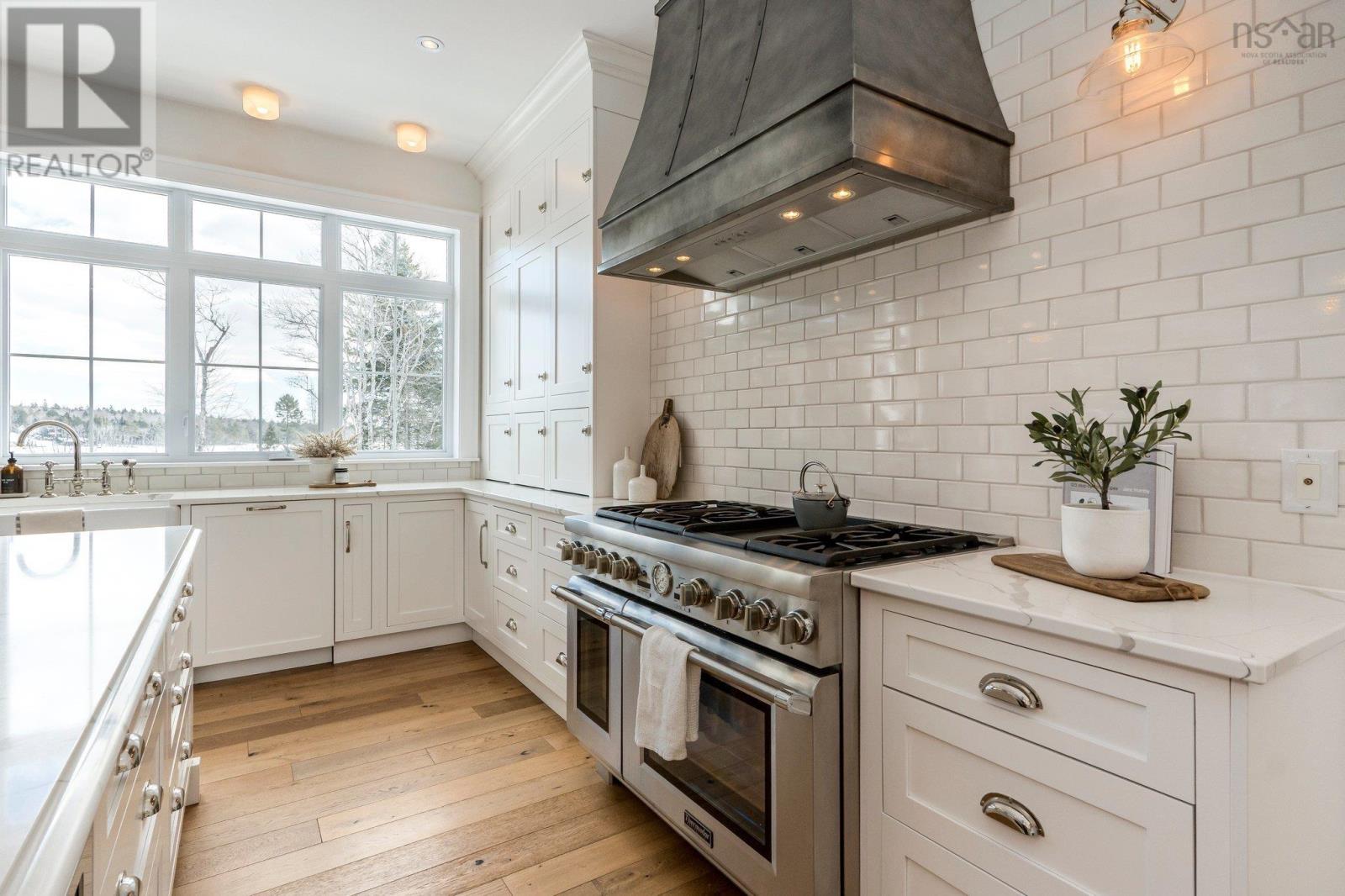 1006 Mccabe Lake Drive, Middle Sackville, Nova Scotia  B4E 0P4 - Photo 12 - 202522016