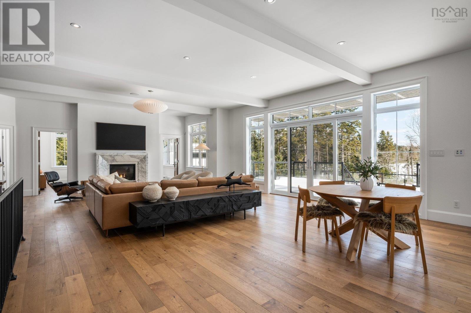 1006 Mccabe Lake Drive, Middle Sackville, Nova Scotia  B4E 0P4 - Photo 3 - 202522016