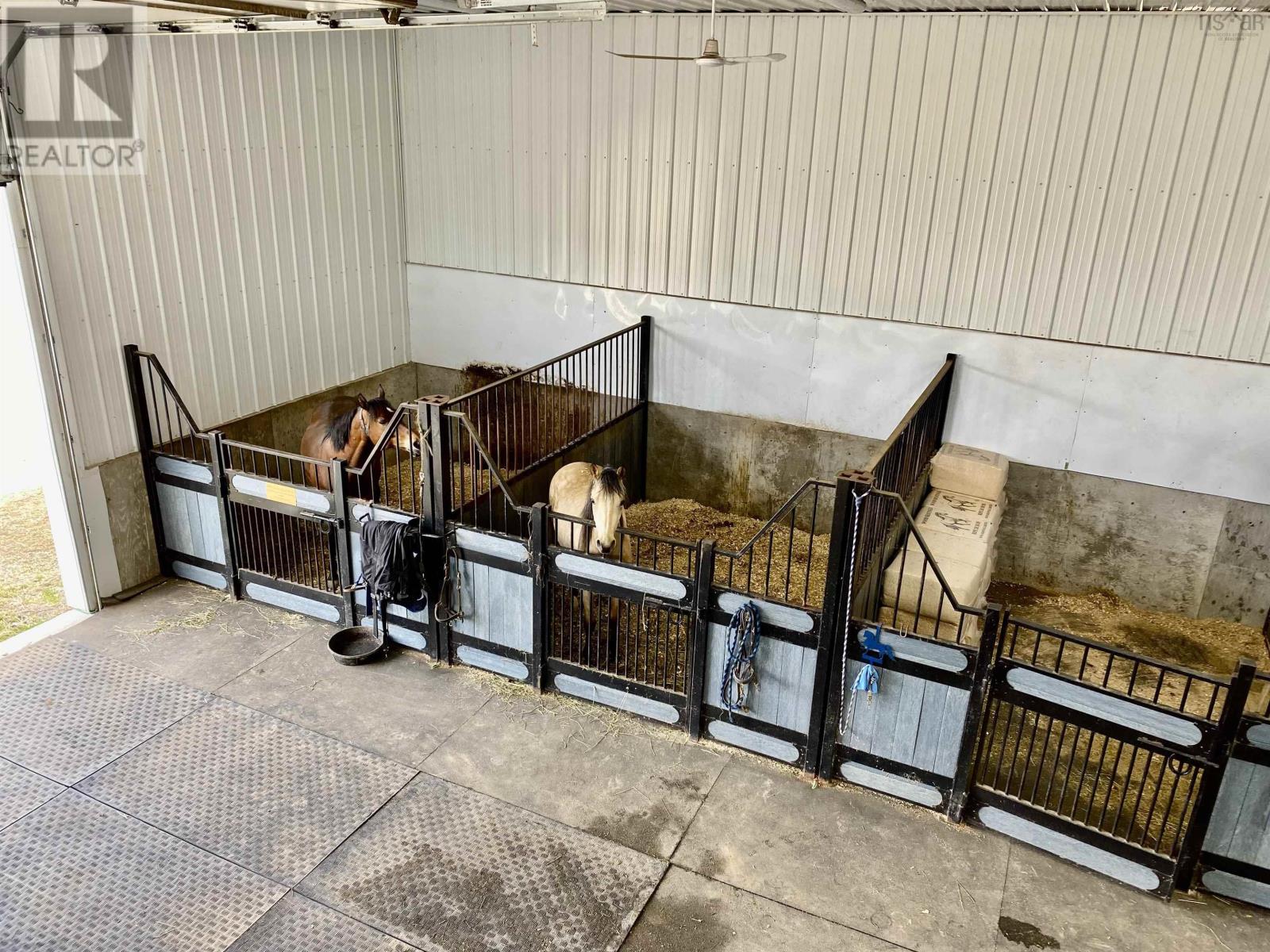 220 Campbell Road, West Bay, Nova Scotia  B0E 2Y0 - Photo 13 - 202522041