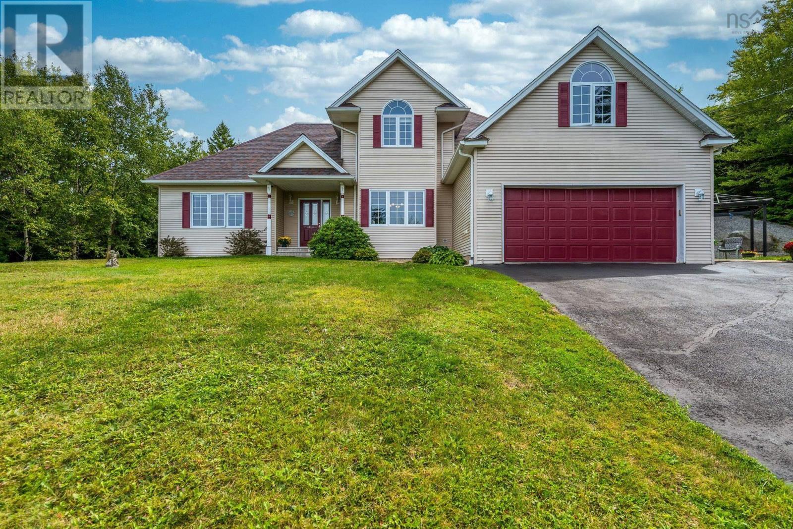 51 Parklyn, upper tantallon, Nova Scotia