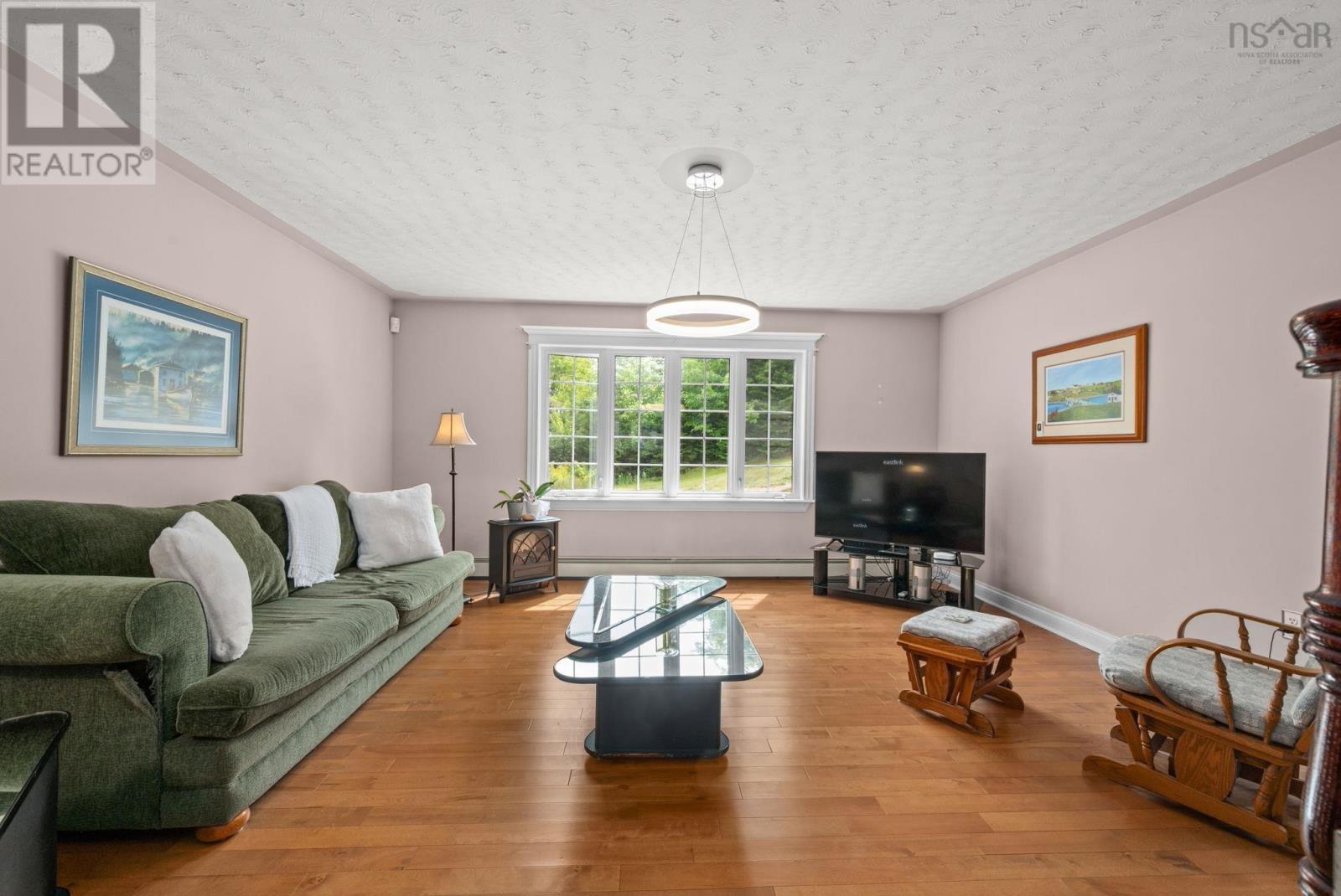 51 Parklyn, Upper Tantallon, Nova Scotia  B3Z 1M5 - Photo 5 - 202522059