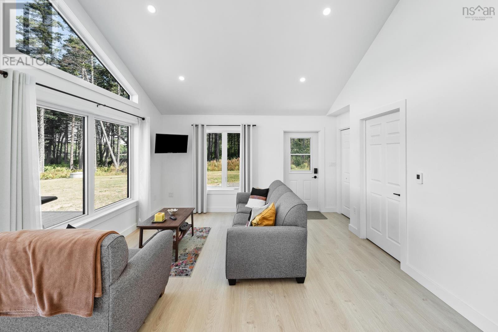 43 Belliveau Lake Estates Road, Belliveaus Cove, Nova Scotia  B0W 1J0 - Photo 10 - 202522097