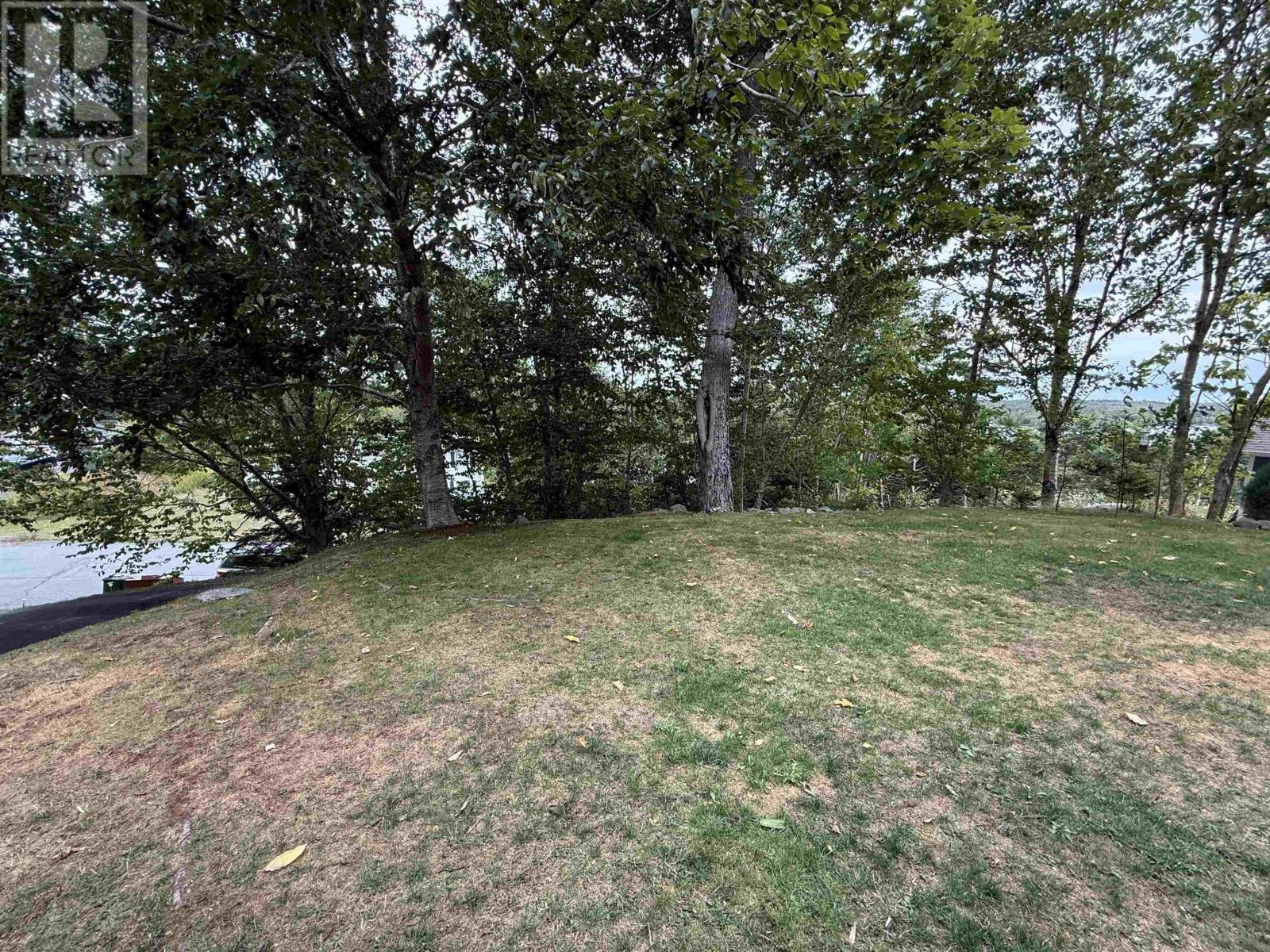 37 Echo Forest Drive, Lake Echo, Nova Scotia  B3E 1A2 - Photo 35 - 202522116