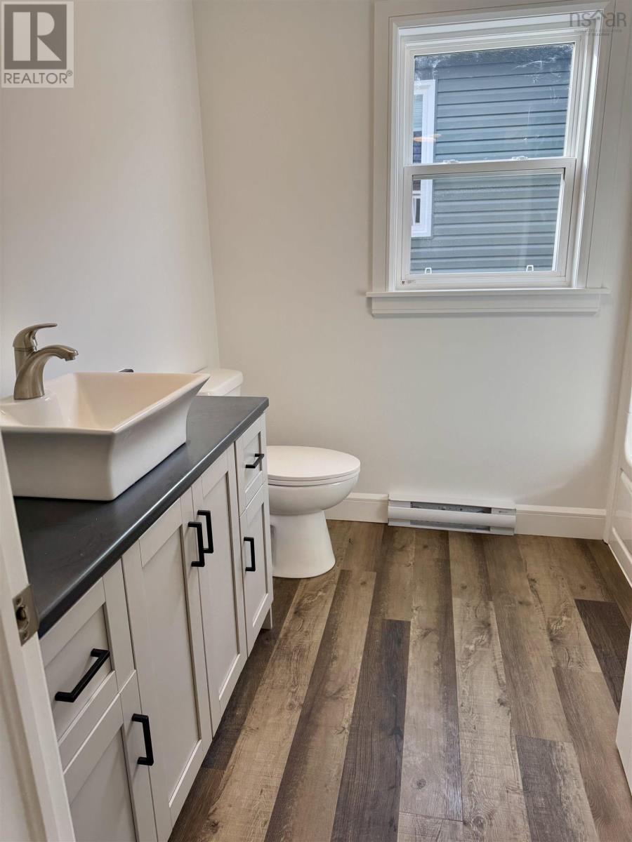 10 Elizabeth Avenue, Garlands Crossing, Nova Scotia  B0N 2T0 - Photo 5 - 202522118