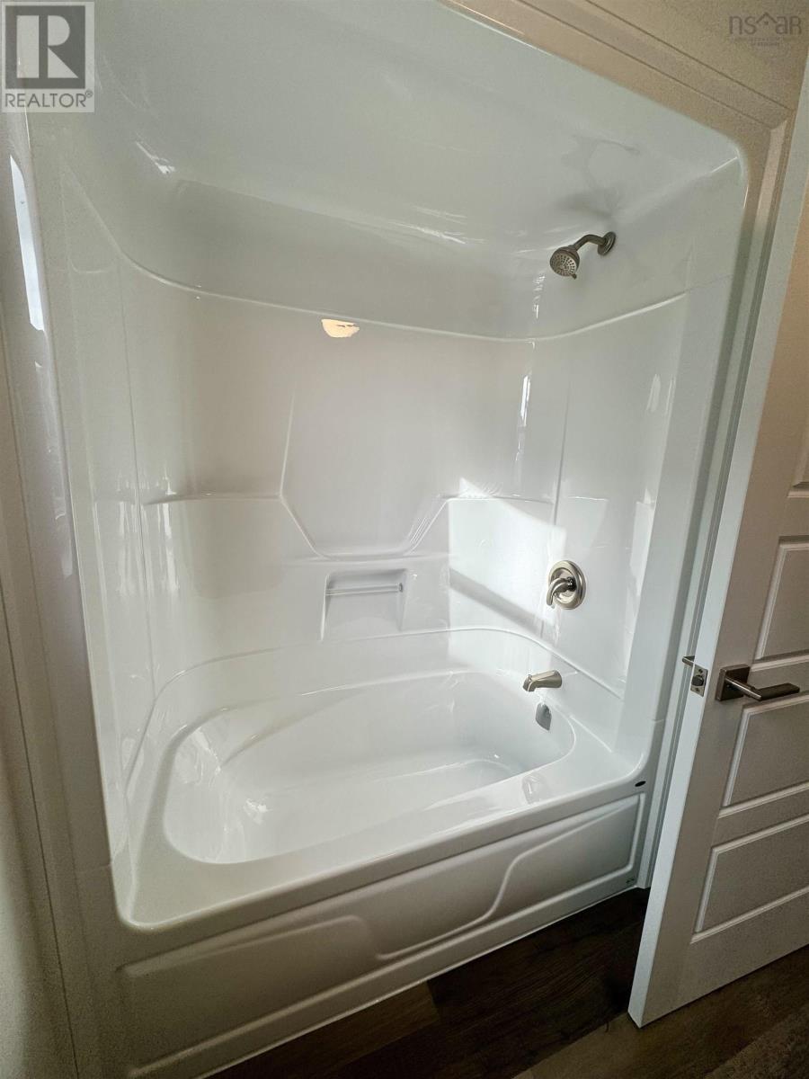 10 Elizabeth Avenue, Garlands Crossing, Nova Scotia  B0N 2T0 - Photo 6 - 202522118