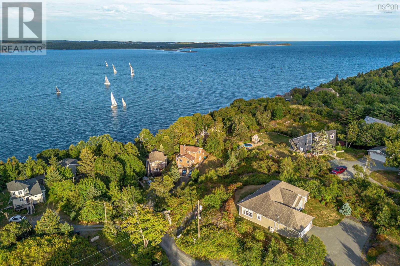 1 Faraday Lane, Fergusons Cove, Nova Scotia  B3V 1S3 - Photo 3 - 202522180