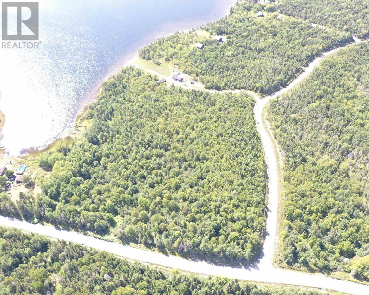 Blaze Road, The Banks Of Loch Lomond, Loch Lomond, Nova Scotia  B2E 1A4 - Photo 4 - 202522296