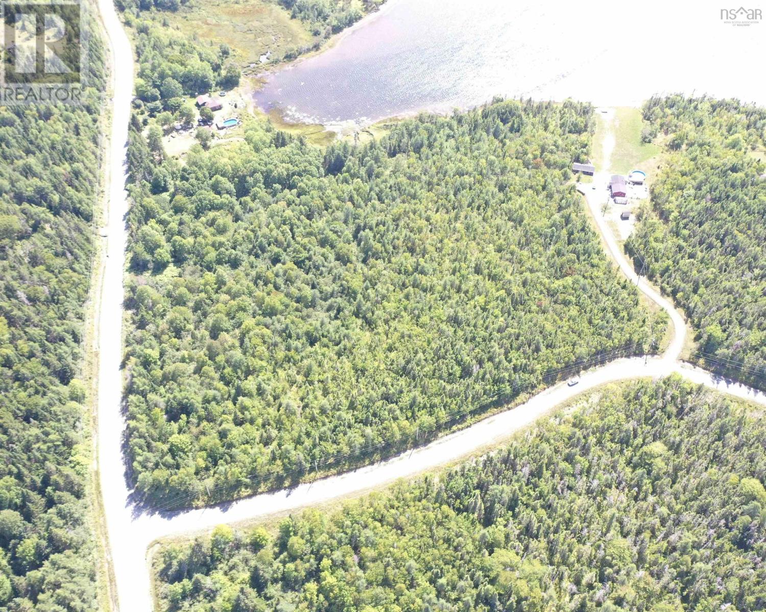 Blaze Road, The Banks Of Loch Lomond, Loch Lomond, Nova Scotia  B2E 1A4 - Photo 6 - 202522296