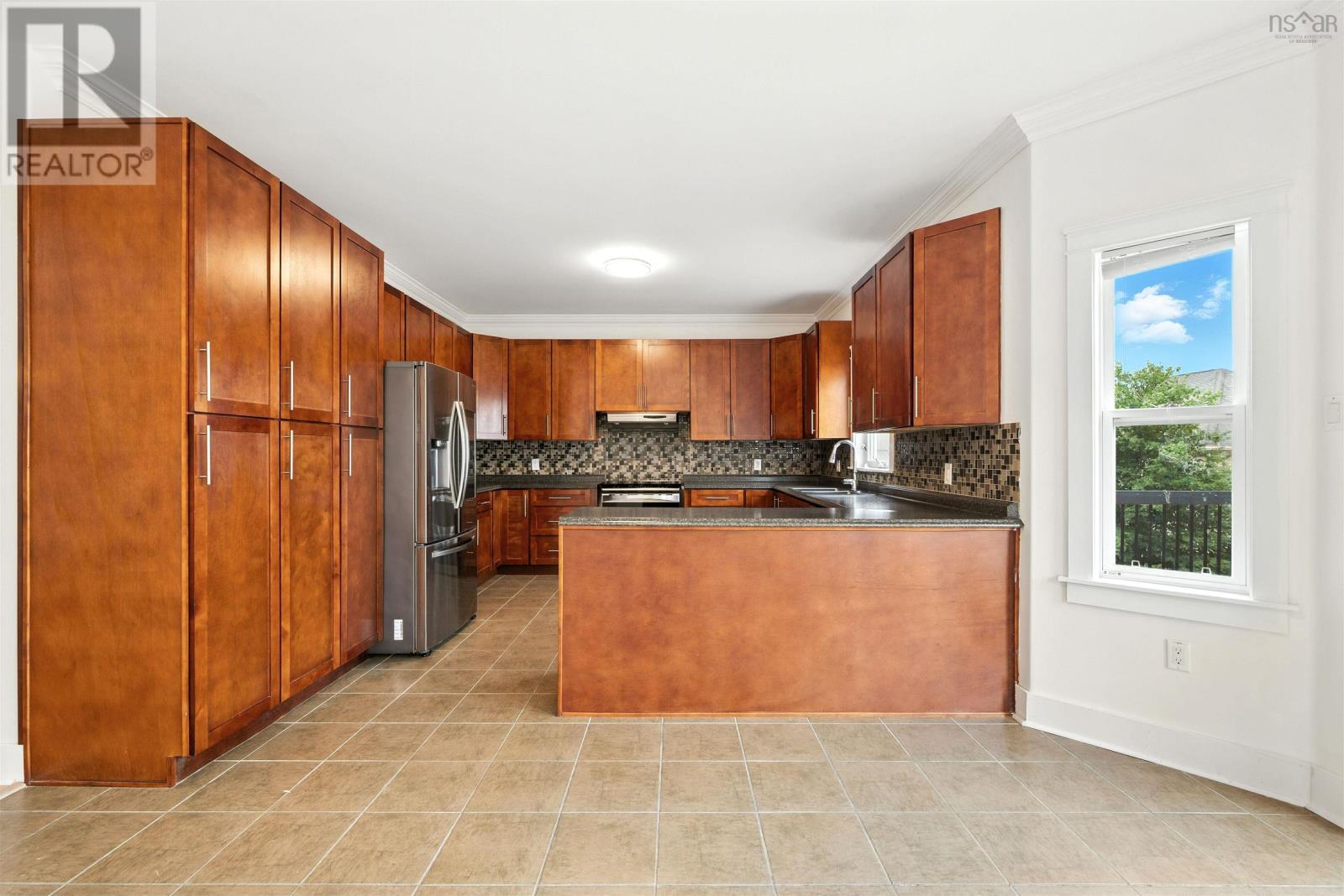 78 Drillio Crescent, Halifax, Nova Scotia  B3N 3K7 - Photo 9 - 202522346