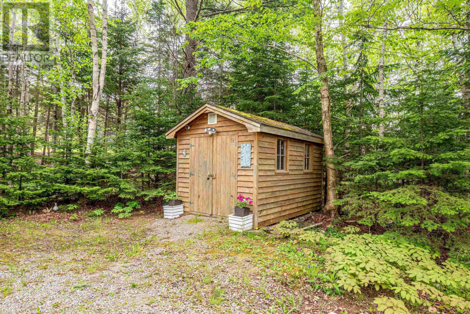 156 Lakewood Drive, Chester Grant, Nova Scotia  B0J 1K0 - Photo 36 - 202522368