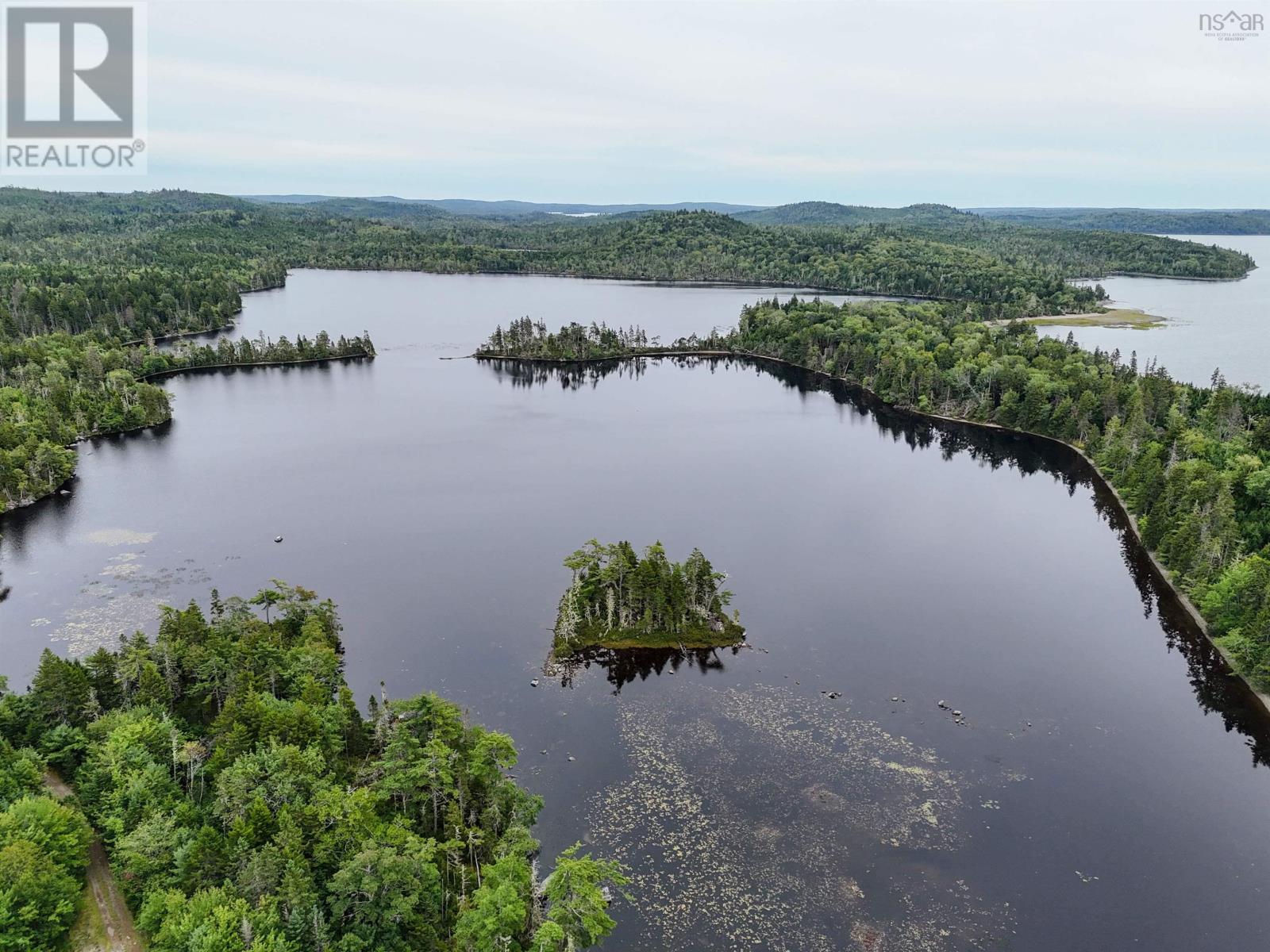 Level Spot Lake, Lake Charlotte, Nova Scotia  B0J 1W0 - Photo 11 - 202522393