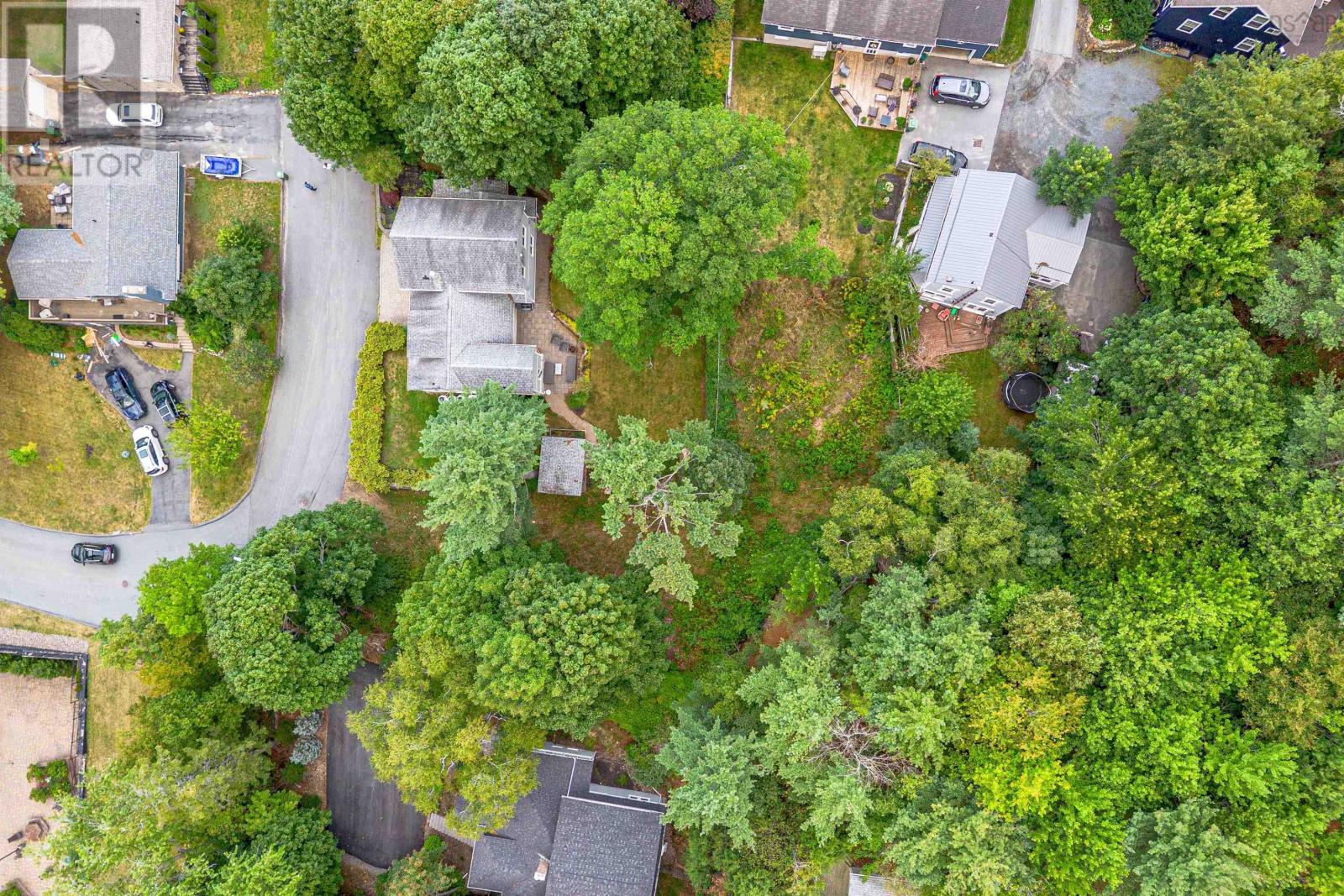 5 Craigmore Drive, Halifax, Nova Scotia  B3N 1M3 - Photo 3 - 202522403