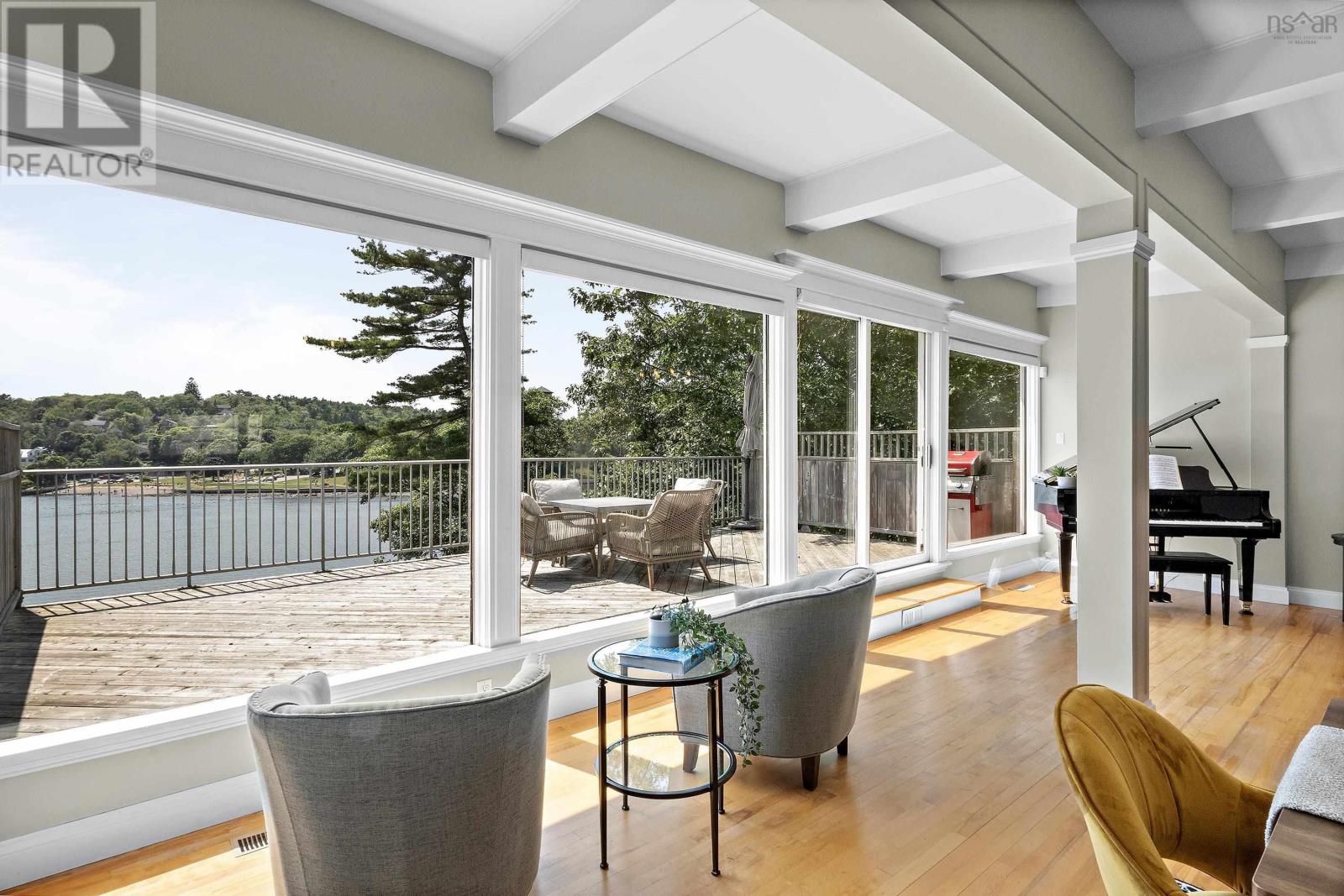 1084 Ridgewood Drive, Halifax, Nova Scotia  B3H 3Y4 - Photo 11 - 202522443