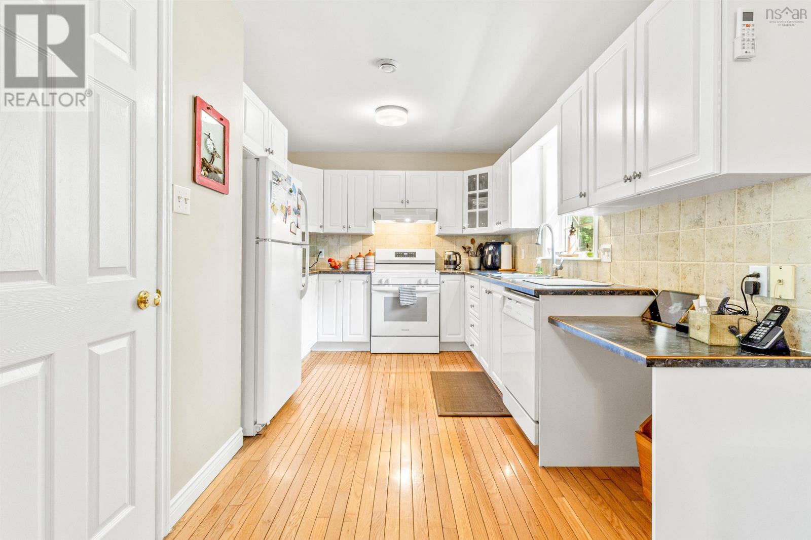 42 Canterbury Lane, Fall River, Nova Scotia  B2T 1A4 - Photo 11 - 202522453