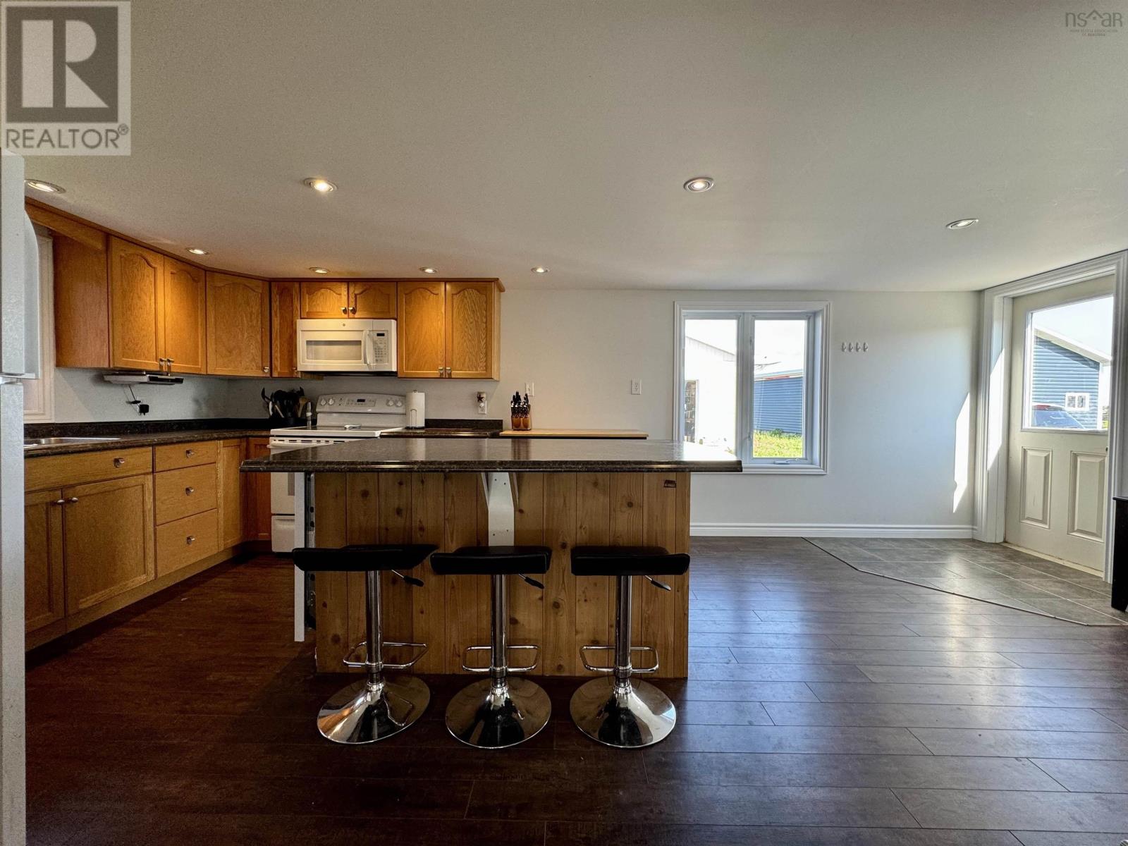 276 Southside Petit De Grat Rd., Alderney Point, Nova Scotia  B0E 2L0 - Photo 12 - 202522544