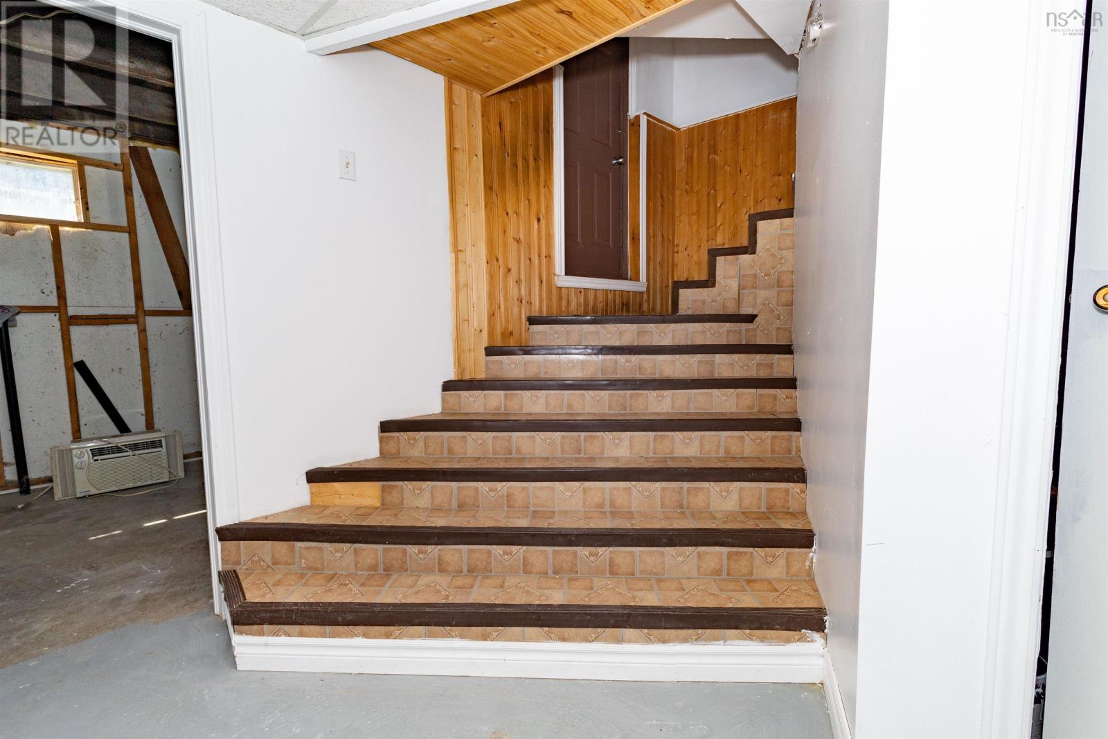 192-194 Gatacre Street, Sydney, Nova Scotia  B1N 1Z2 - Photo 19 - 202522640