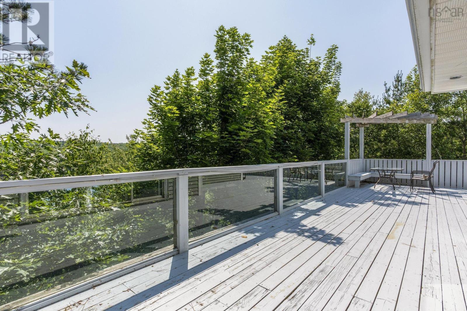 12 Saraguay Place, Halifax, Nova Scotia  B3P 2N9 - Photo 45 - 202522740