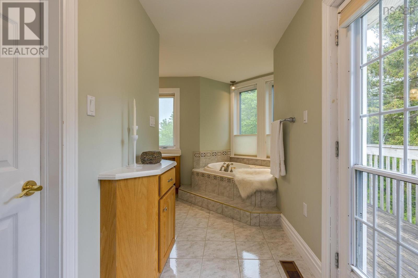 21 Long Lake Drive, Hammonds Plains, Nova Scotia  B4B 1K6 - Photo 22 - 202522747