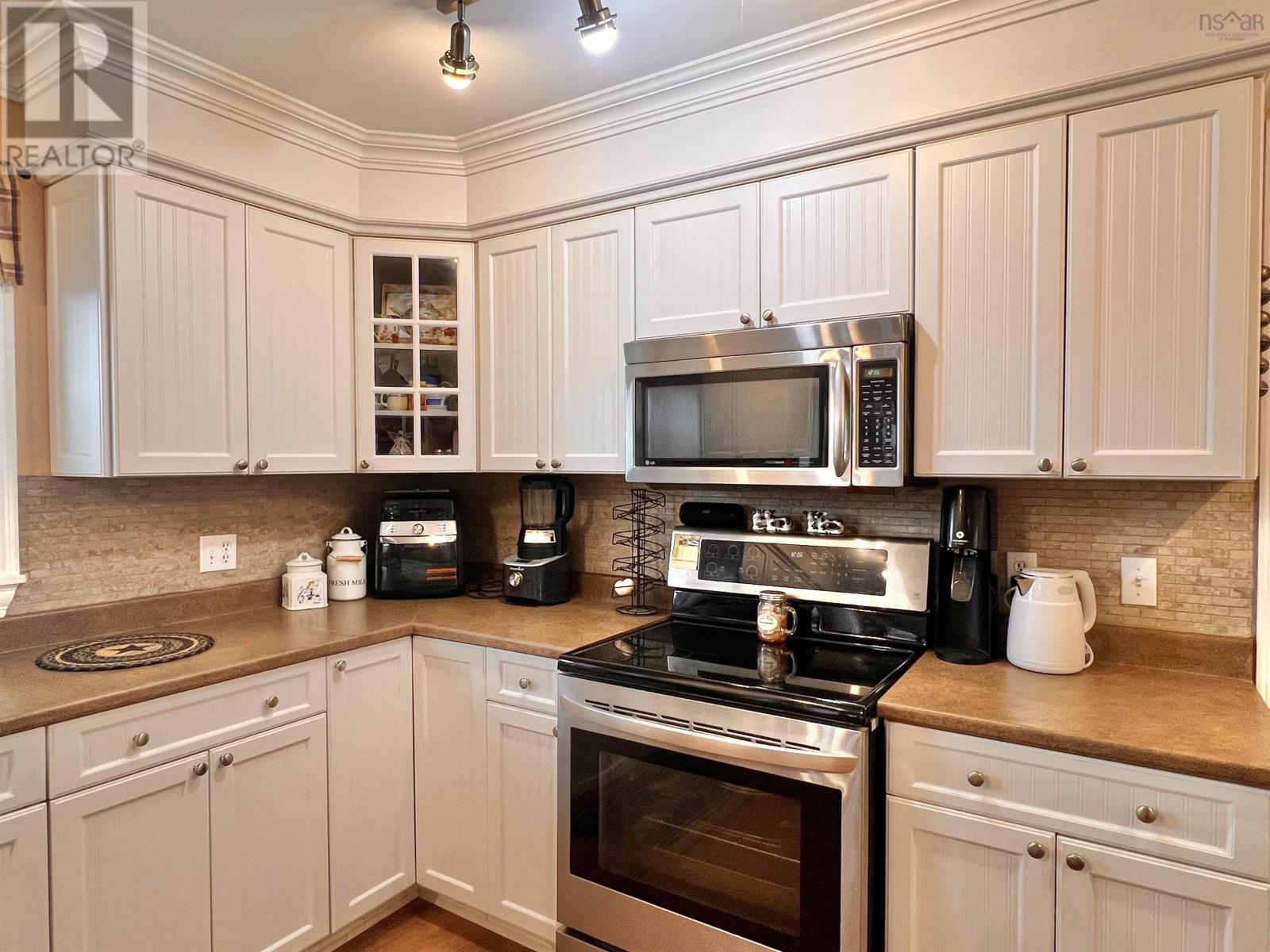 697 Belmont Road, Belmont, Nova Scotia  B0N 2A0 - Photo 19 - 202522748