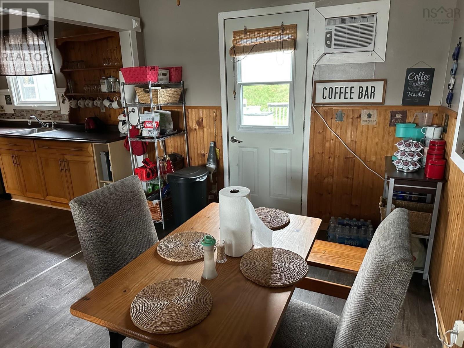 51 Centennial Street, Canso, Nova Scotia  B0H 1H0 - Photo 11 - 202522838