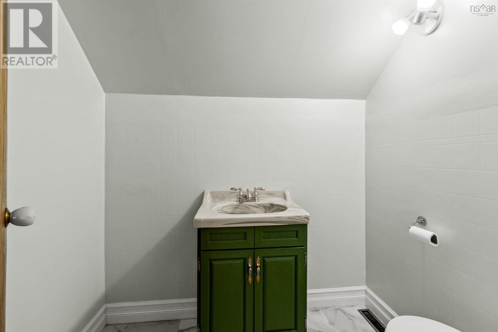 193 2 Highway, Enfield, Nova Scotia  B2T 1C8 - Photo 30 - 202522845