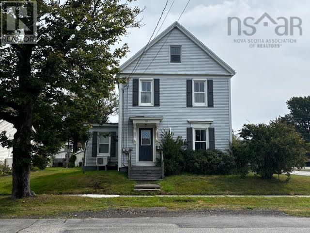 53 William Street, Yarmouth, Nova Scotia  B5A 1Y4 - Photo 4 - 202522935