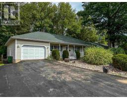 28 Bishop Avenue, new minas, Nova Scotia