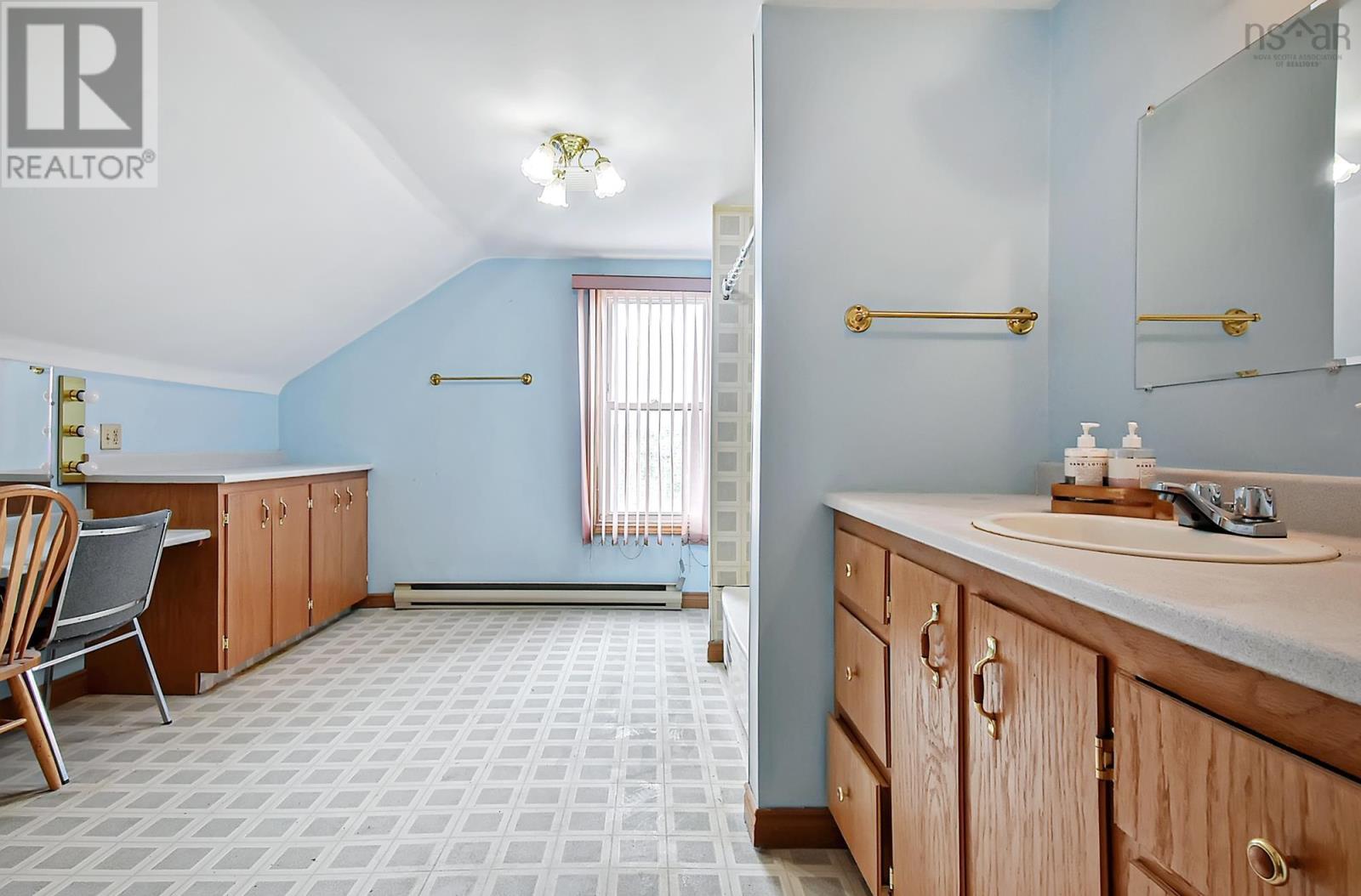 172, 184, 194 King Street, Windsor, Nova Scotia  B0N 2T0 - Photo 23 - 202522965