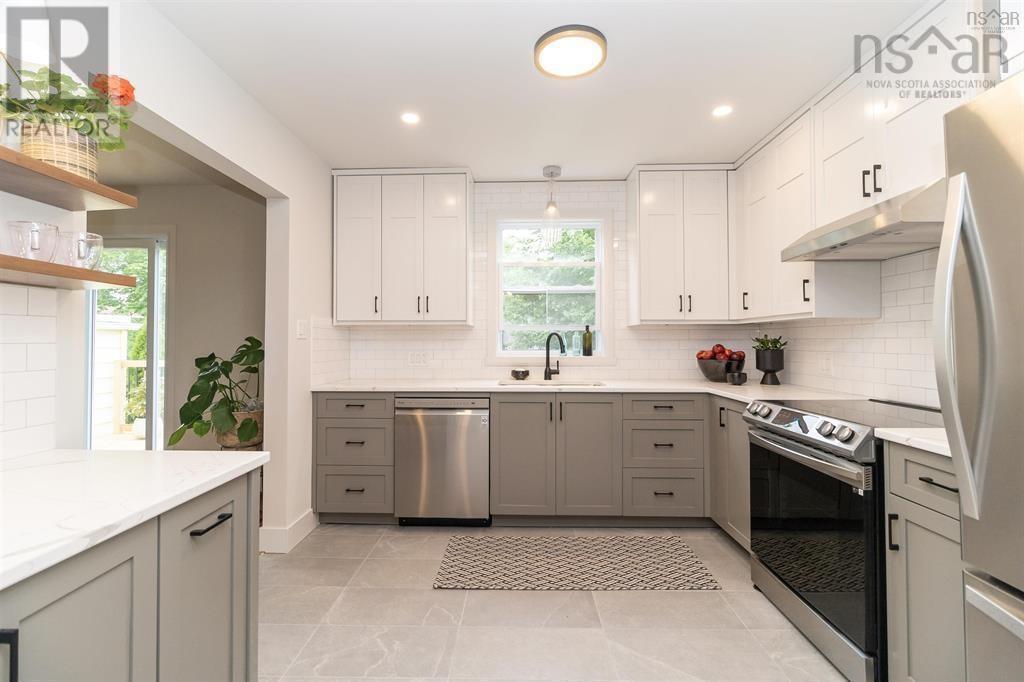 2892 Connaught Avenue, Halifax Peninsula, Nova Scotia  B3L 3A1 - Photo 11 - 202523146