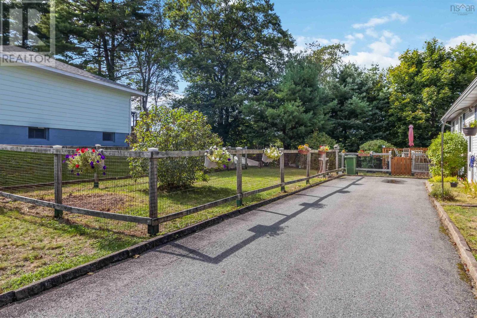 14 Bennett Avenue, Bridgewater, Nova Scotia  B4V 3A9 - Photo 44 - 202523245