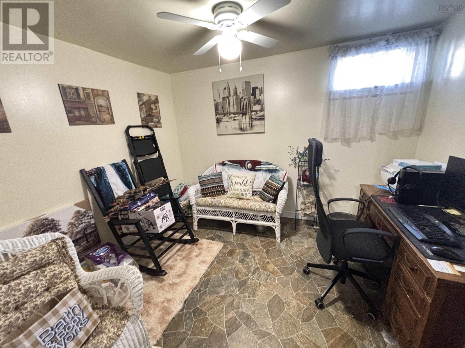 46 Quarry Road, Glace Bay, Nova Scotia  B1A 1G1 - Photo 14 - 202523246