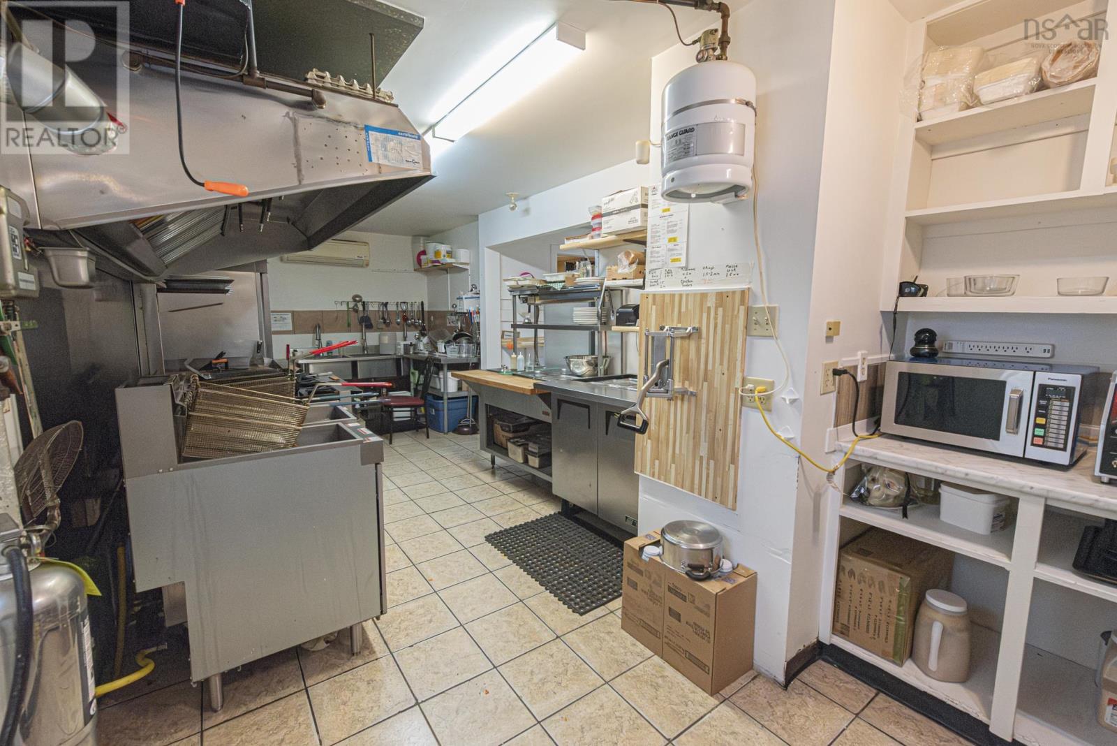 102 Main Street, Trenton, Nova Scotia  B0K 1X0 - Photo 21 - 202523286