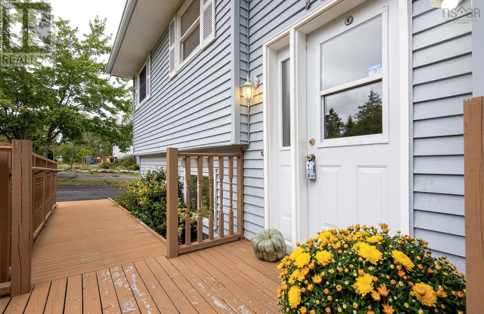 19 Walker Street, Lake Echo, Nova Scotia  B3E 1M4 - Photo 3 - 202523289