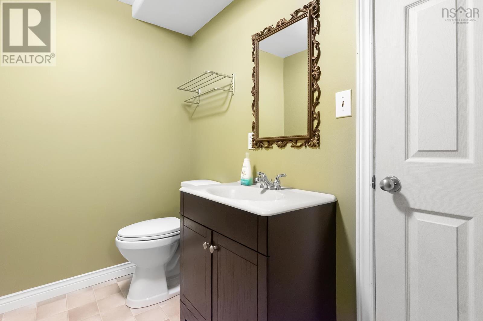 19 Walker Street, Lake Echo, Nova Scotia  B3E 1M4 - Photo 31 - 202523289